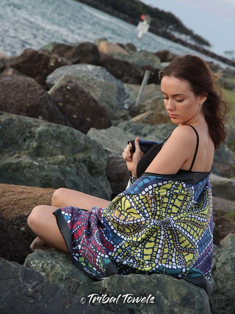 Flower print body towel - Image 3